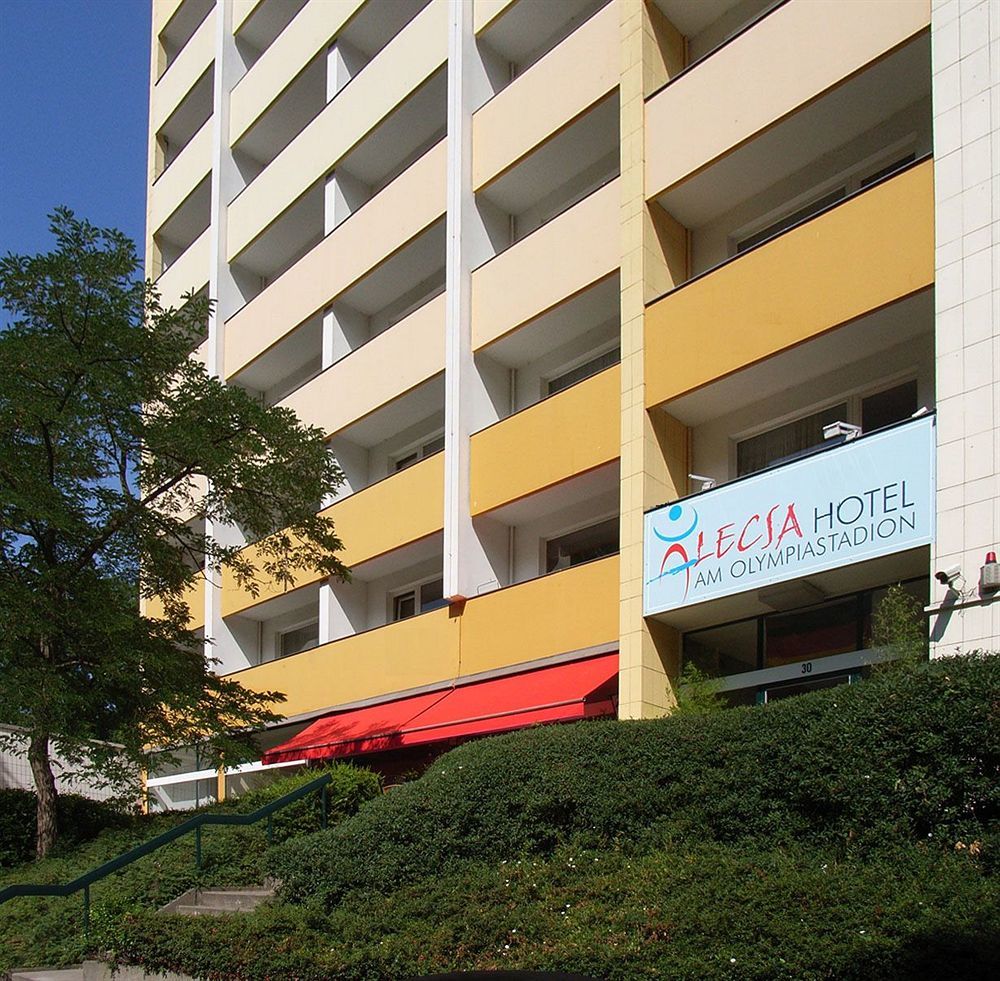 Alecsa Hotel Am Olympiastadion Berlín Exterior foto